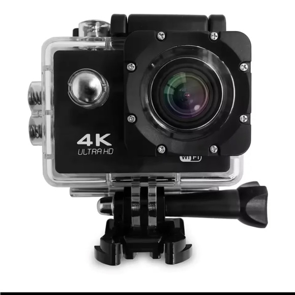 Action camera with 4K resolution - Picture 1 of 9